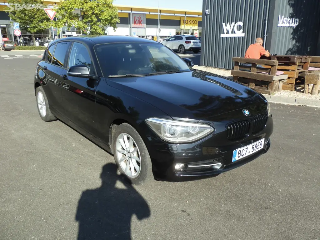 BMW řada 1 - 1,6i nová STK - fotka 3