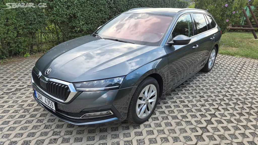 Octavia IV 2.0TDI 69000km style - fotka 3