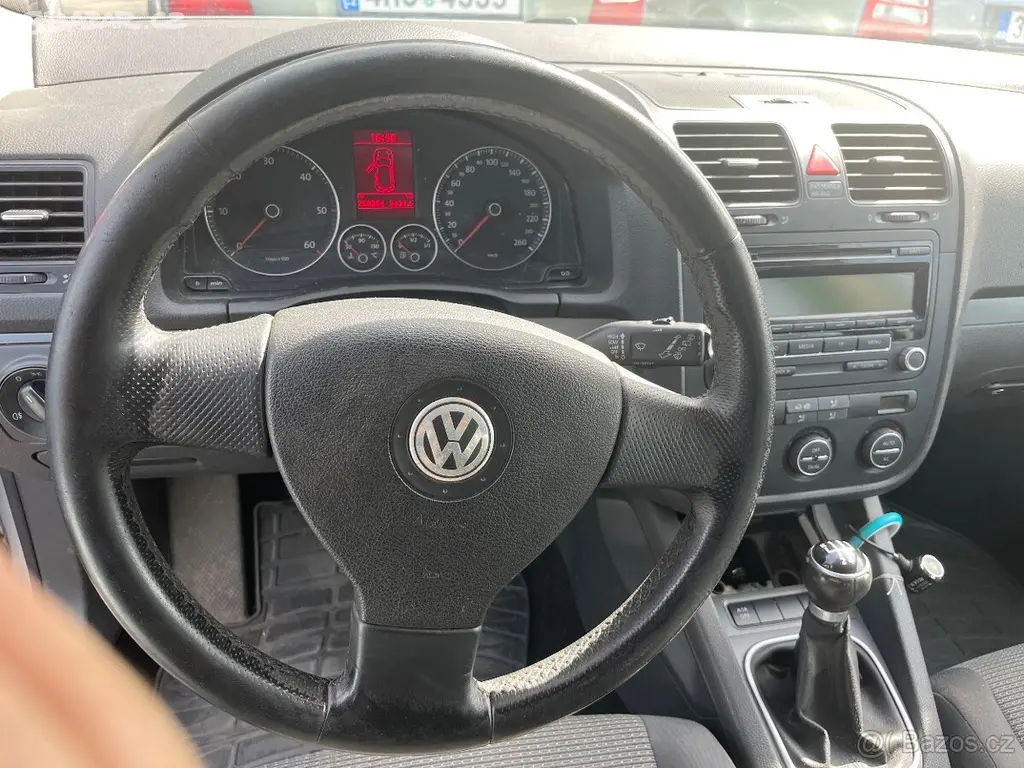 Klimatr,ser.kn,el.zr,VW Golf Variant 1.6 TDI 77 kw - fotka 6