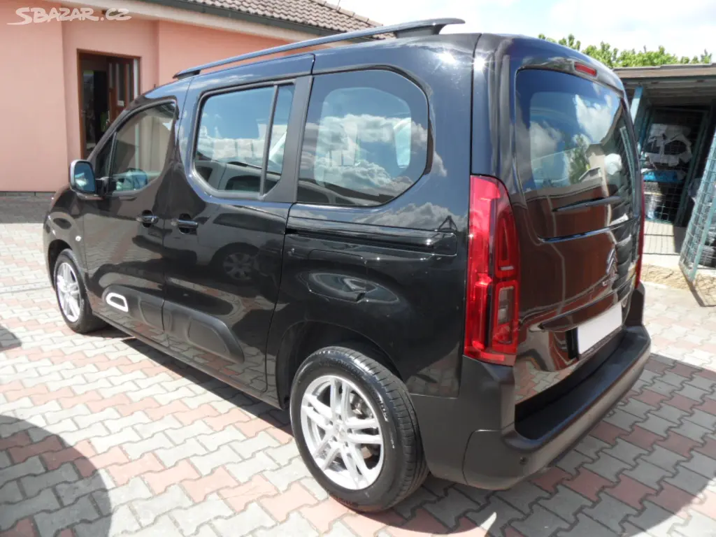 Citroen Berlingo 1.5 Blue HDi,zak. v ČR,serv.kníž. - fotka 6