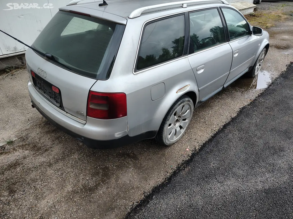 Audi A6 4.2i quattro 220kw - fotka 6