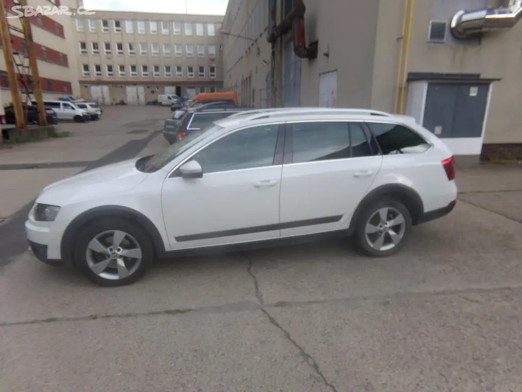 Škoda Octavia, 2.0TDI SCOUT - fotka 2