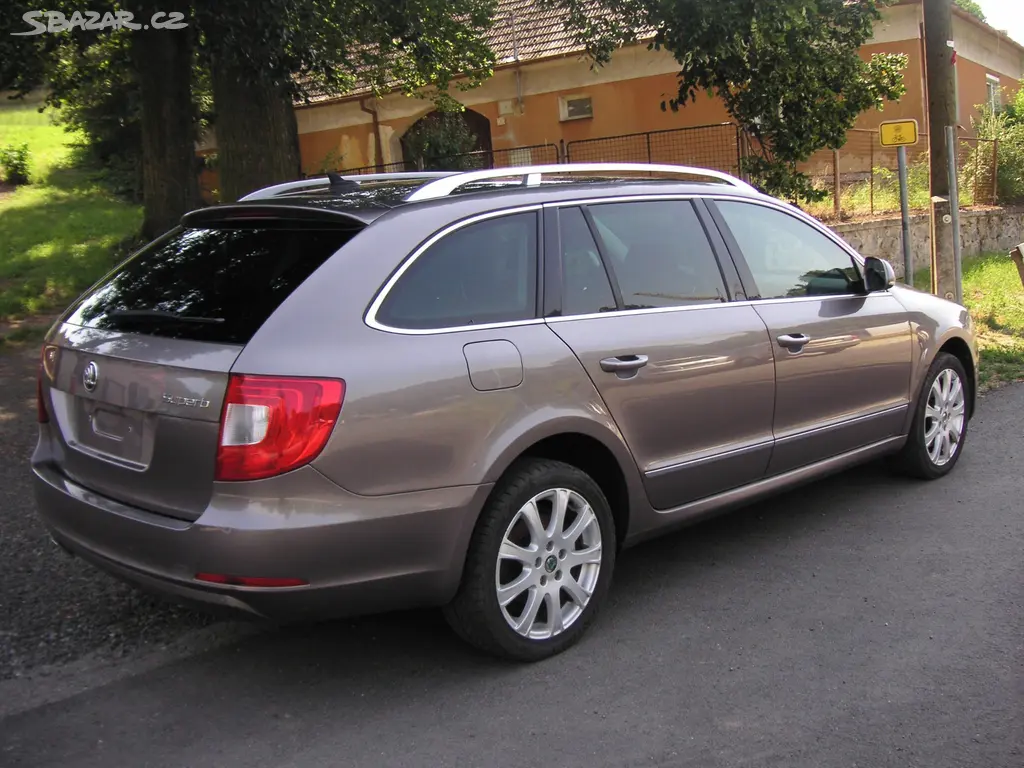 Škoda Superb 2 2.0 TDi - Serviska - fotka 6