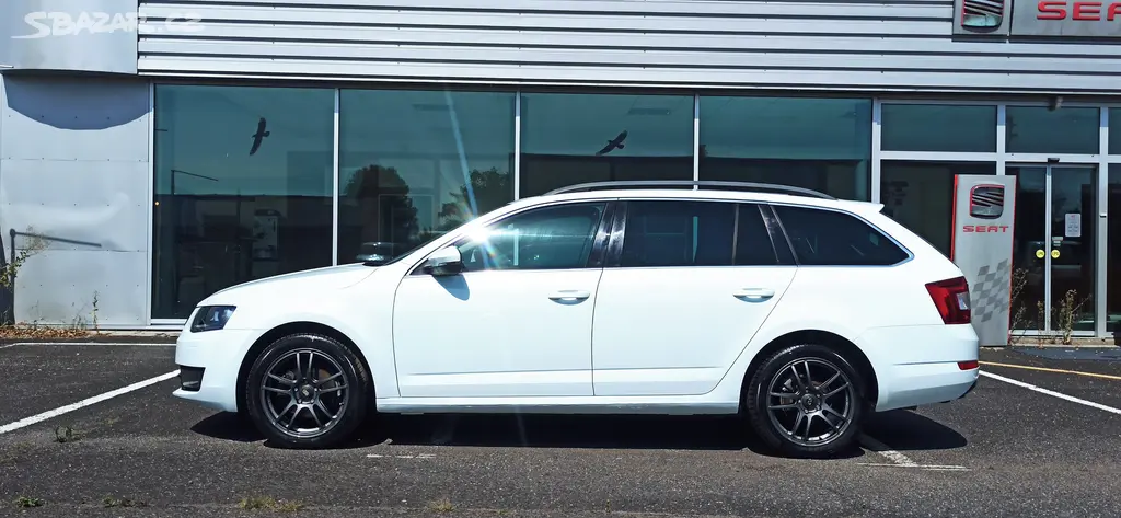 Škoda Octavia 3 1.4 TSI 103 Kw Elegance Rv 2015 - fotka 4