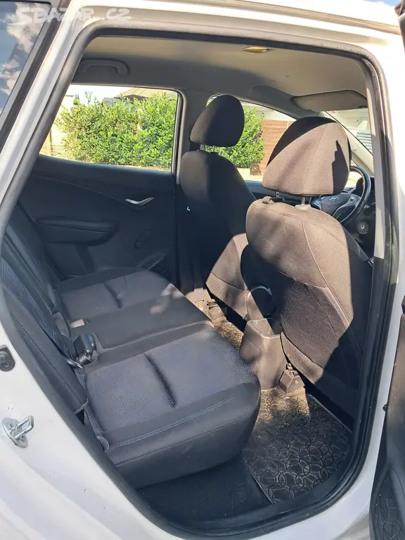 Hyundai IX 20 - fotka 2