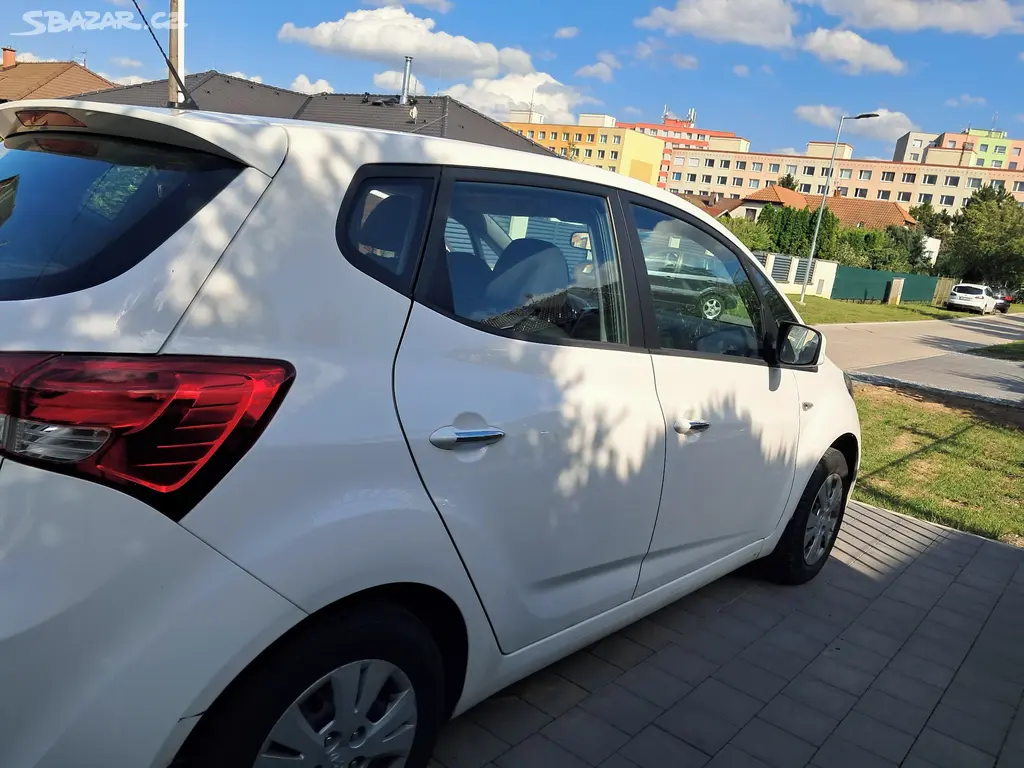 Hyundai IX 20 - fotka 4