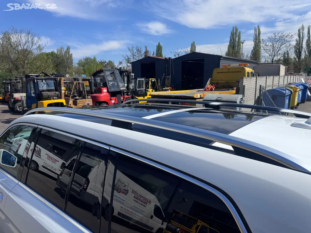 Prodám Mercedes-BenzGL350 sedmimístné, plná výbava - fotka 6