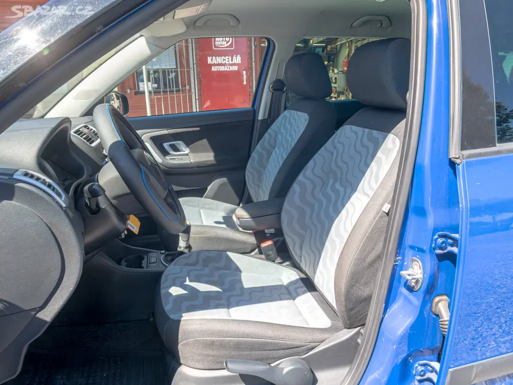 Škoda Fabia 1.2HTP 51KW AC - PO SERVISU - fotka 5