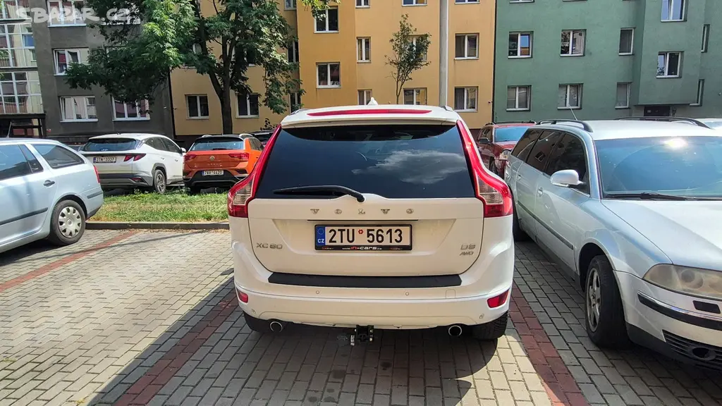 Volvo xc60 2012 2.4 d3-d4 awd manual - fotka 5