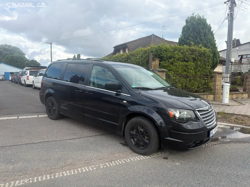 Chrysler Town Country 3,8 LPG RT Limited 2007 - fotka 2