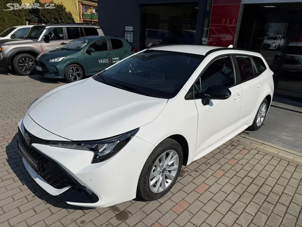 Toyota Corolla, 1.8HEV 140PS Comfort pak. Tech - fotka 2