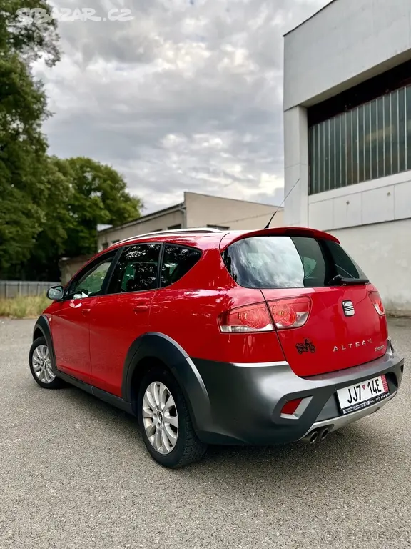 Seat Altea 2,0 TDI 125kw 4x4 11/2007 - fotka 5