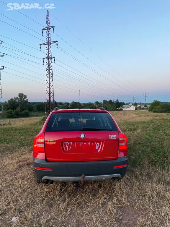 Škoda Octavia 2 Scout 2.0 tdi - fotka 5