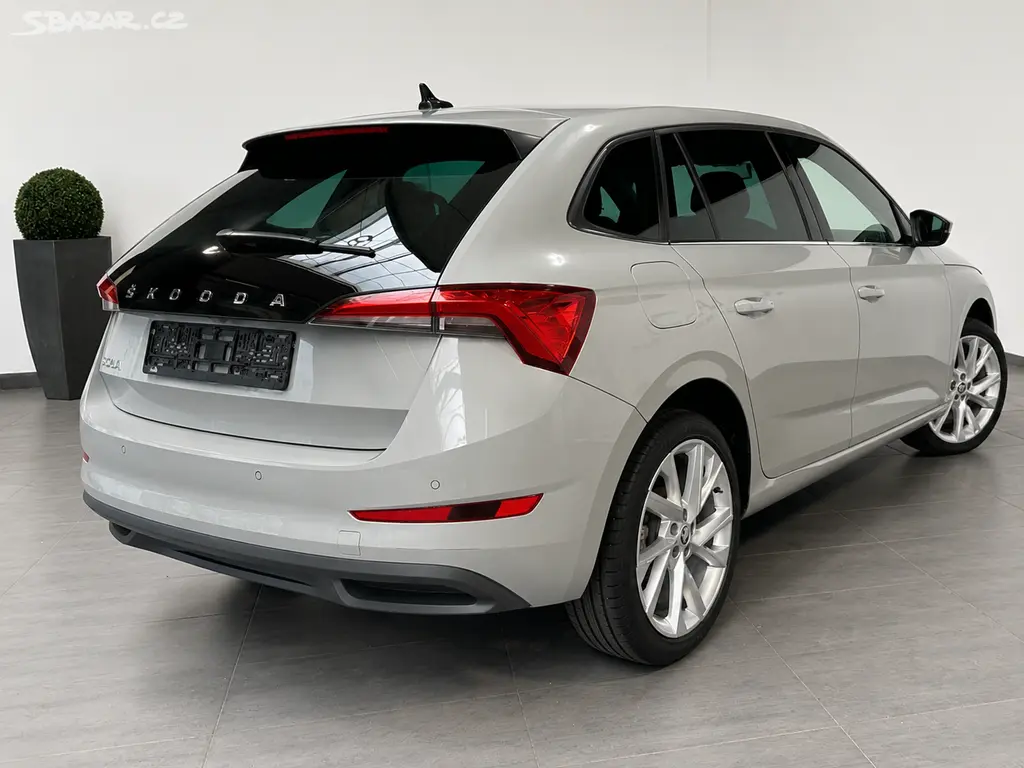 SKODA Scala 1.5 TSI DSG - fotka 2