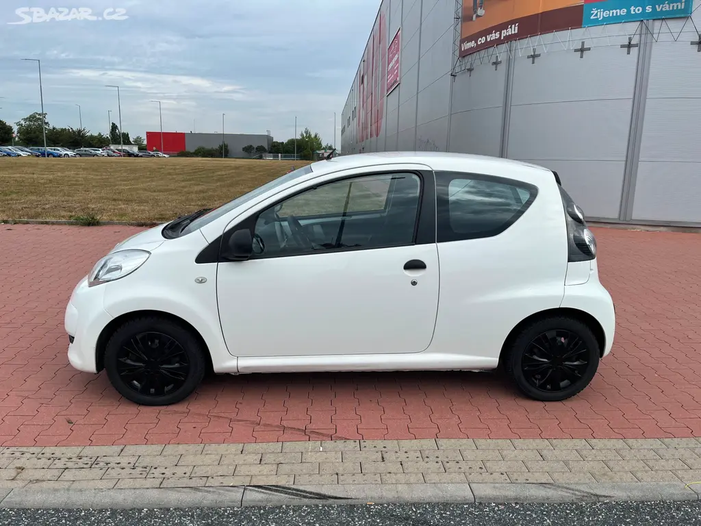 Citroën C1 1.0 i 50 kW - fotka 5