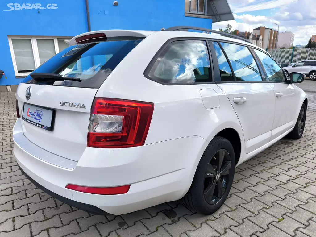 Škoda Octavia, 1.6 TDi Style - fotka 5
