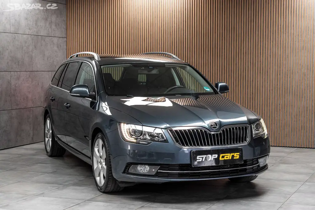 Škoda Superb, 2.0 TDI DSG AMBITION BUSINESS - fotka 3