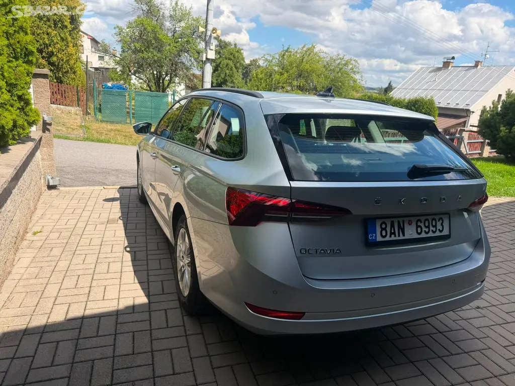 Škoda Octavia, 2,0TDi,ambient+,CZ,M6,1maj,DPH - fotka 6