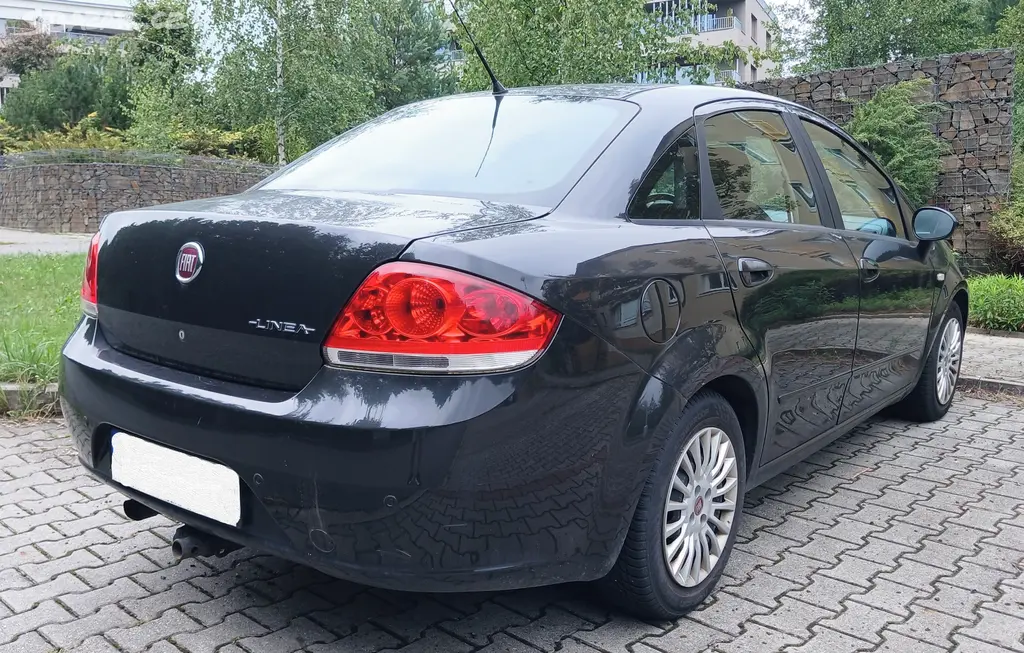 FIAT LINEA 1.4 TJet 16V 88 kW, 2009, KLIMA, TAŽNÉ - fotka 2