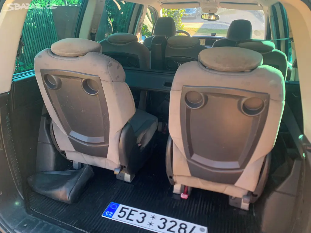 PEUGEOT 807 2.2HDI, 7 míst, tažné - fotka 6