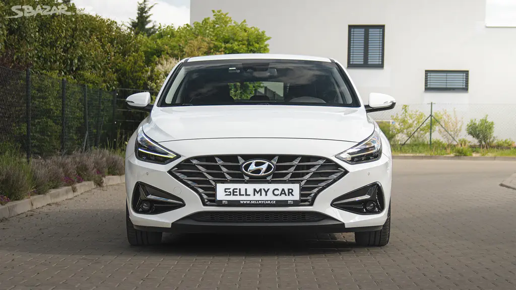 Hyundai i30, Fastback 1,0/88kW ČR Automat - fotka 2