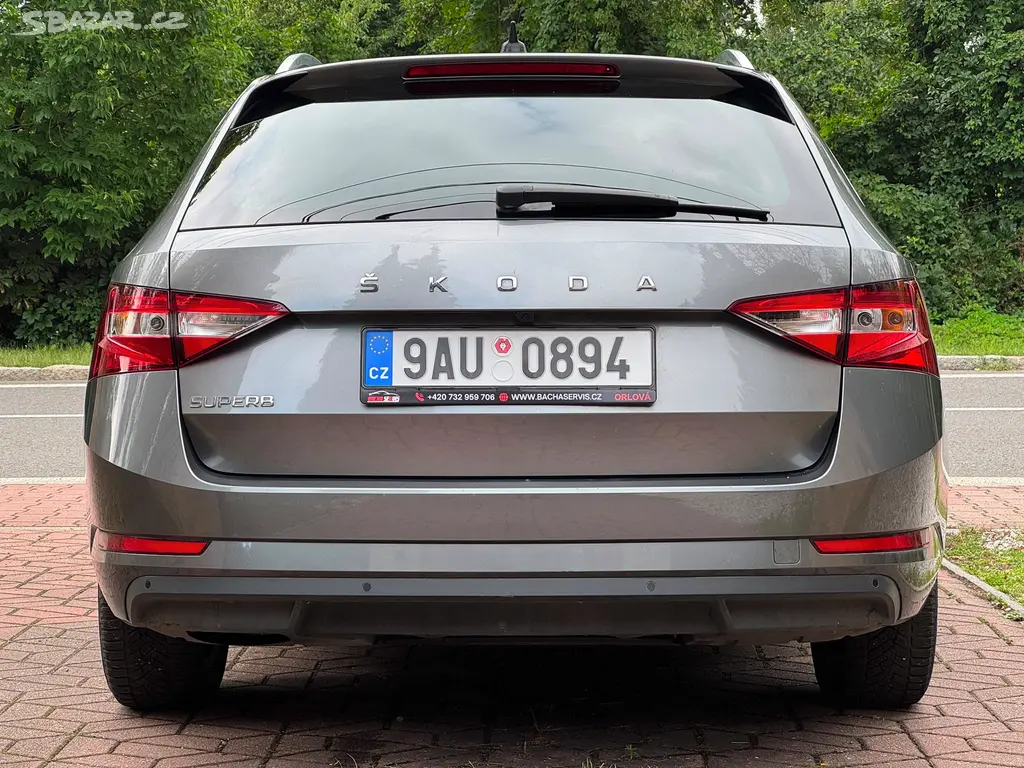 Škoda Superb 2.0 STYLE 1.MAJ ČR DPH KŮŽE - fotka 5