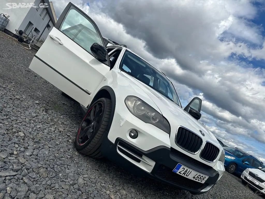 BMW X5 3,0D (173kW) POHON 4x4 - fotka 6