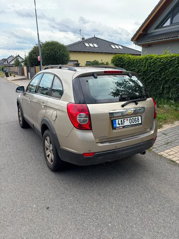 Chevrolet Captiva 2.0 VCDI 110 kW 7 míst, ČR - fotka 3