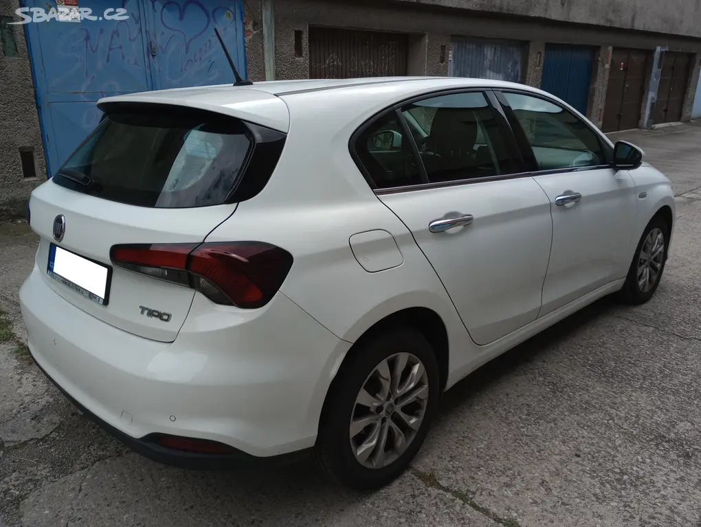 FIAT TIPO 1.4 T-JET 88 kW, nové v ČR 2018, málo km - fotka 4