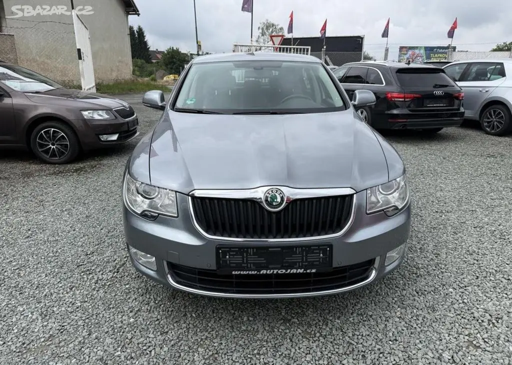 Škoda Superb 1.4 TSI AMBITION benzín manuální - fotka 2