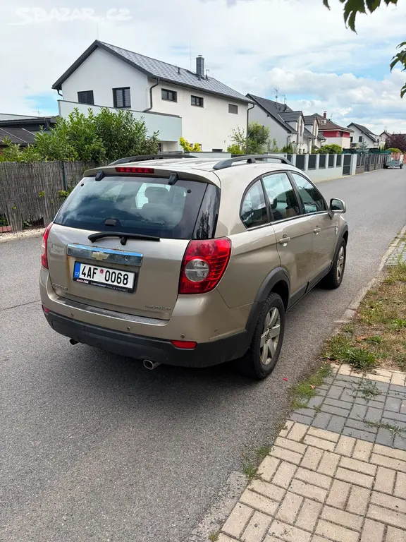 Chevrolet Captiva 2.0 VCDI 110 kW 7 míst, ČR - fotka 4