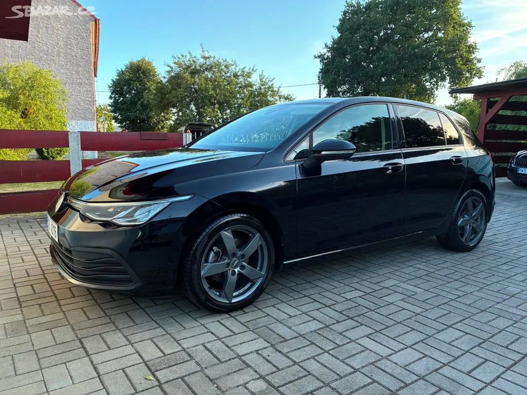 Volkswagen Golf 8