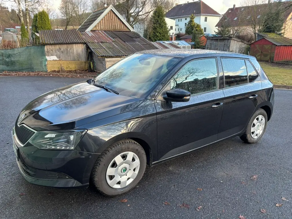 Škoda Fabia 1.2 TSI 66 kW | 2015 | BOHATÁ VÝBAVA - fotka 2