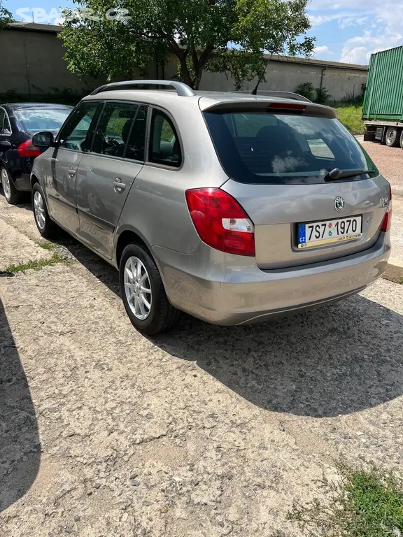NOVA STK,115 tis,klima,serviska,2 sady,Škoda Fabia - fotka 4
