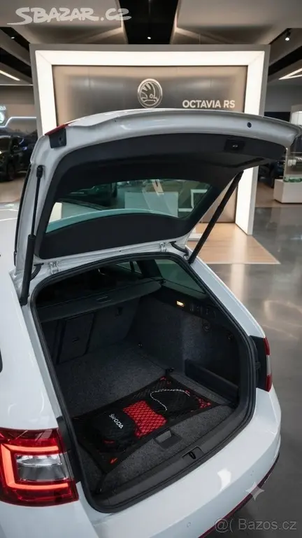 Škoda Octavia 2,0 RS - fotka 4