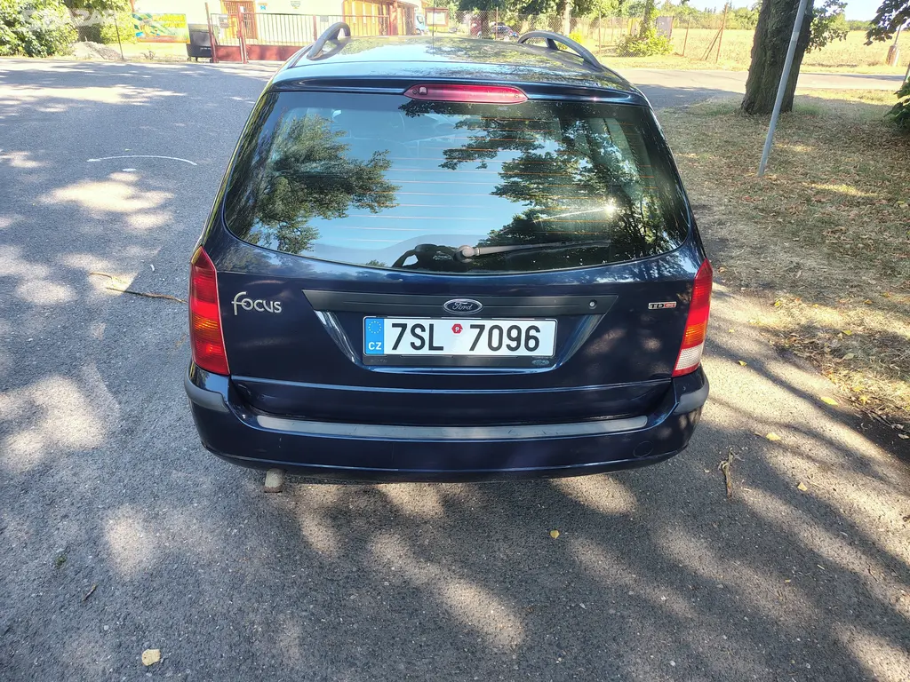 Ford focus 1.8tdci 74kw Combi pouze 159tis.Km - fotka 5