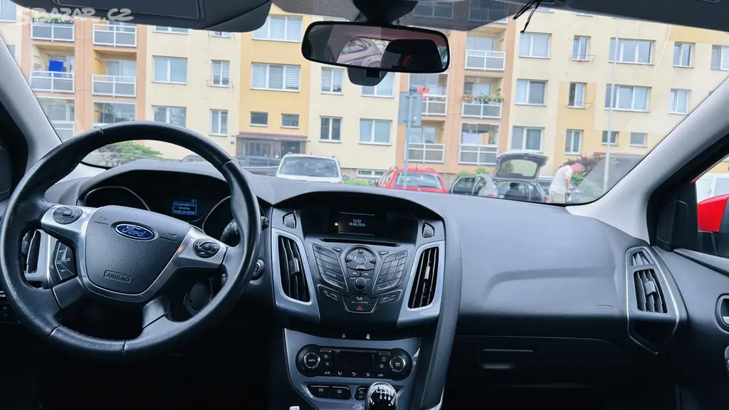 Ford Focus combi 1.6 tdci mk3, 85kW - fotka 5