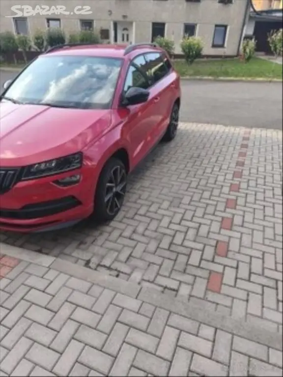 Škoda Karoq 1,5 1 5tsi Sportline - fotka 5