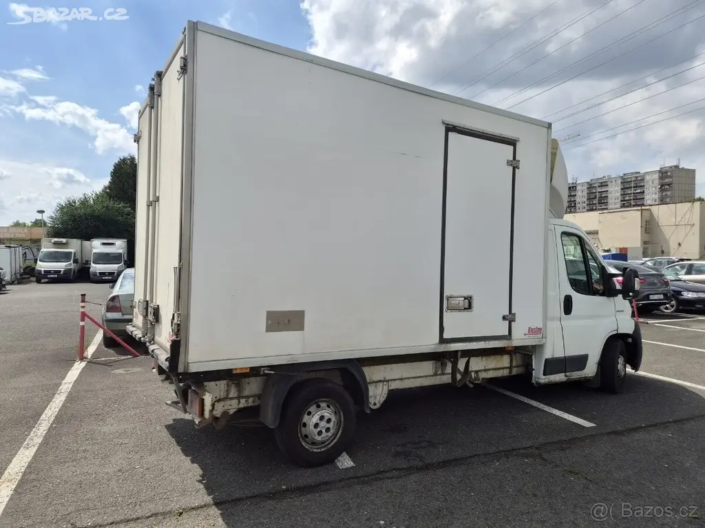 Peugeot Boxer 2,2 HDI - fotka 5