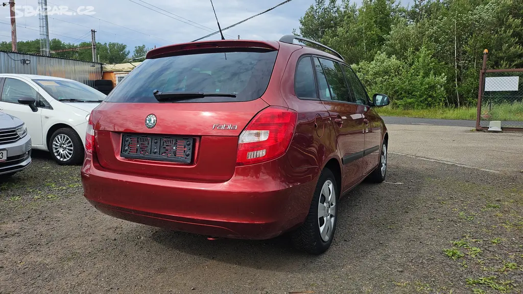 Škoda Fabia Combi II 1.2i 12V 51 kW, 1.Majitel - fotka 6