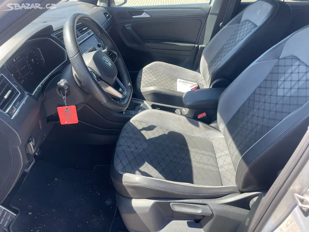 VW TIGUAN 2,0TDi 110kw DSG R-Line LED Radar 2021 - fotka 6