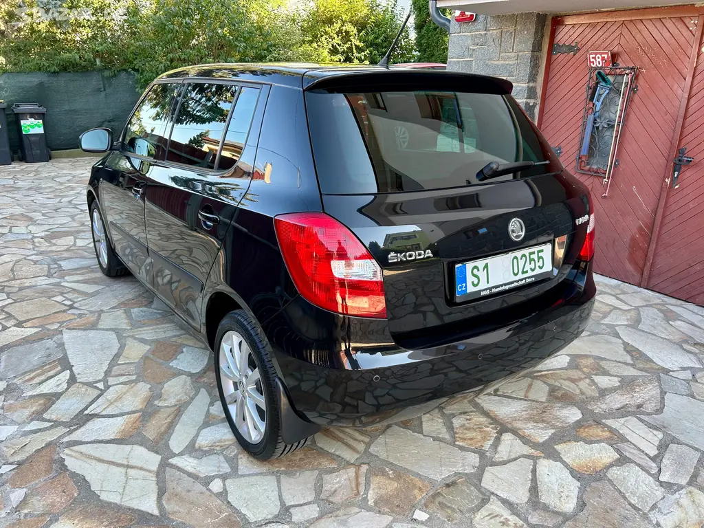 Škoda Fabia, 1.2 TSI 77KW STYLE SPORT - fotka 4