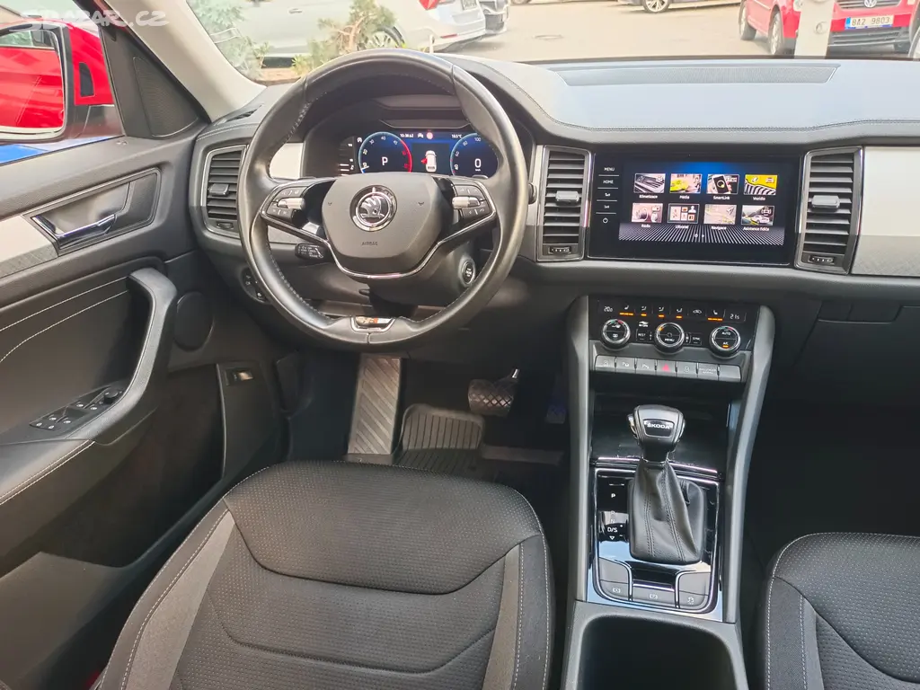 Škoda Kodiaq 2.0 TDI 110kW DSG Tažné Matrix LED - fotka 6