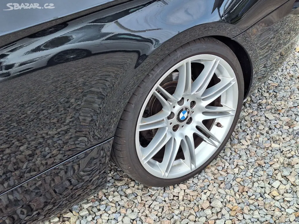 BMW Řada 3, 325i N52B25 MANUÁL - fotka 6