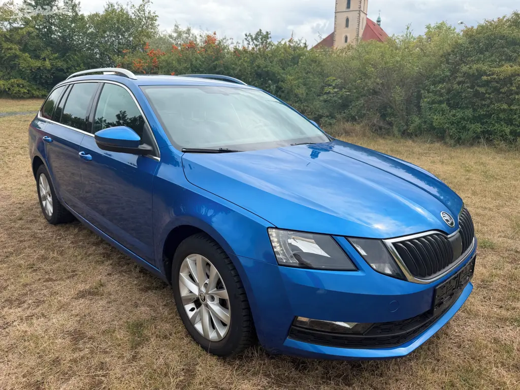 ŠKODA OCTAVIA KOMBI 1.0 TSI