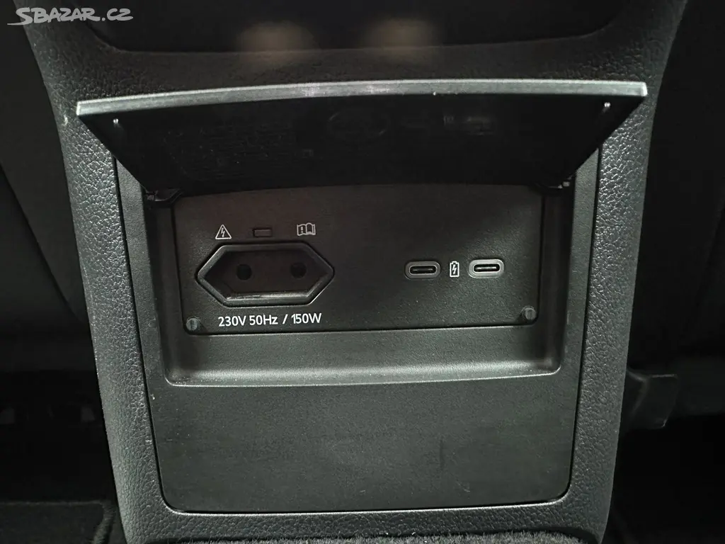 SKODA Superb Combi 2.0 TDI Sportline - fotka 5