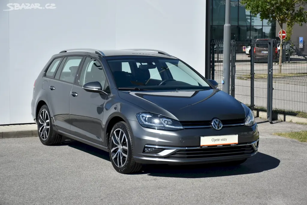Volkswagen Golf, Marathon Edition 1.4 TSI 92kW - fotka 6