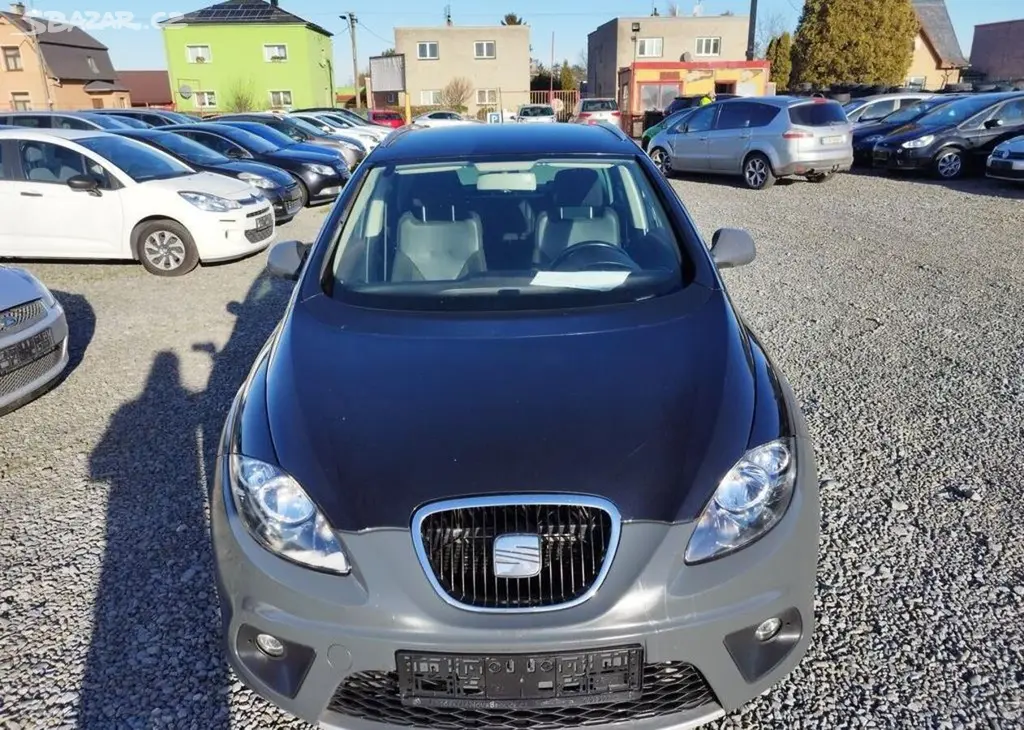 Seat Altea 2.0 TDI FREETRACK 4x4 nafta manuální - fotka 3