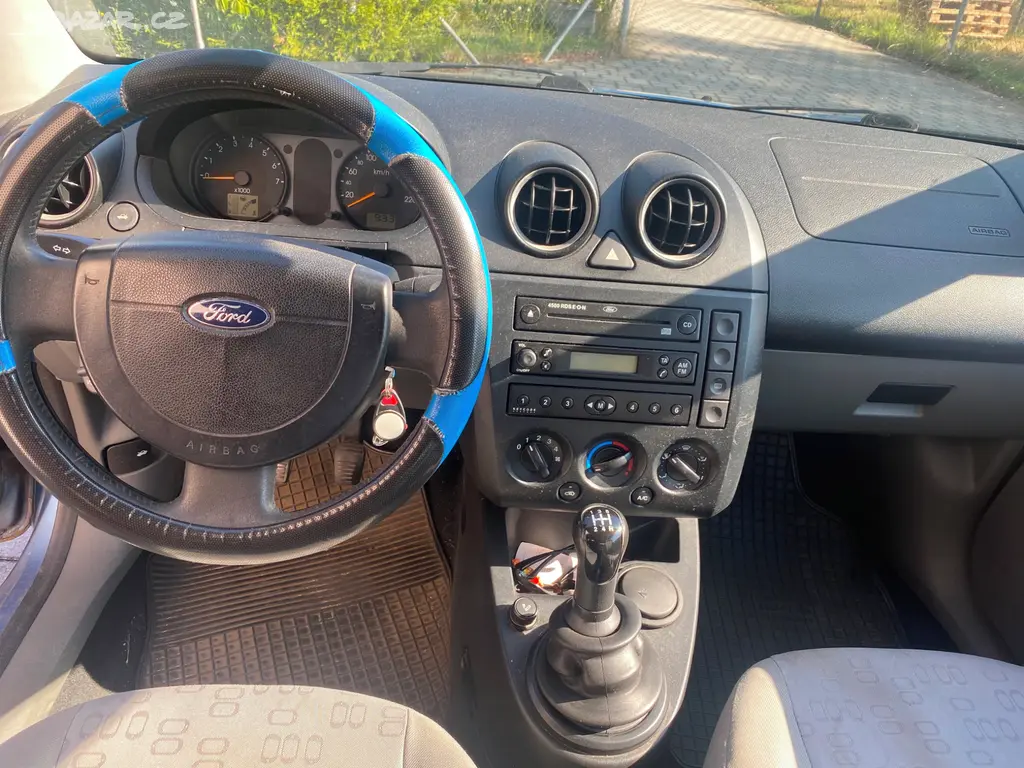 Ford Fiesta - fotka 6