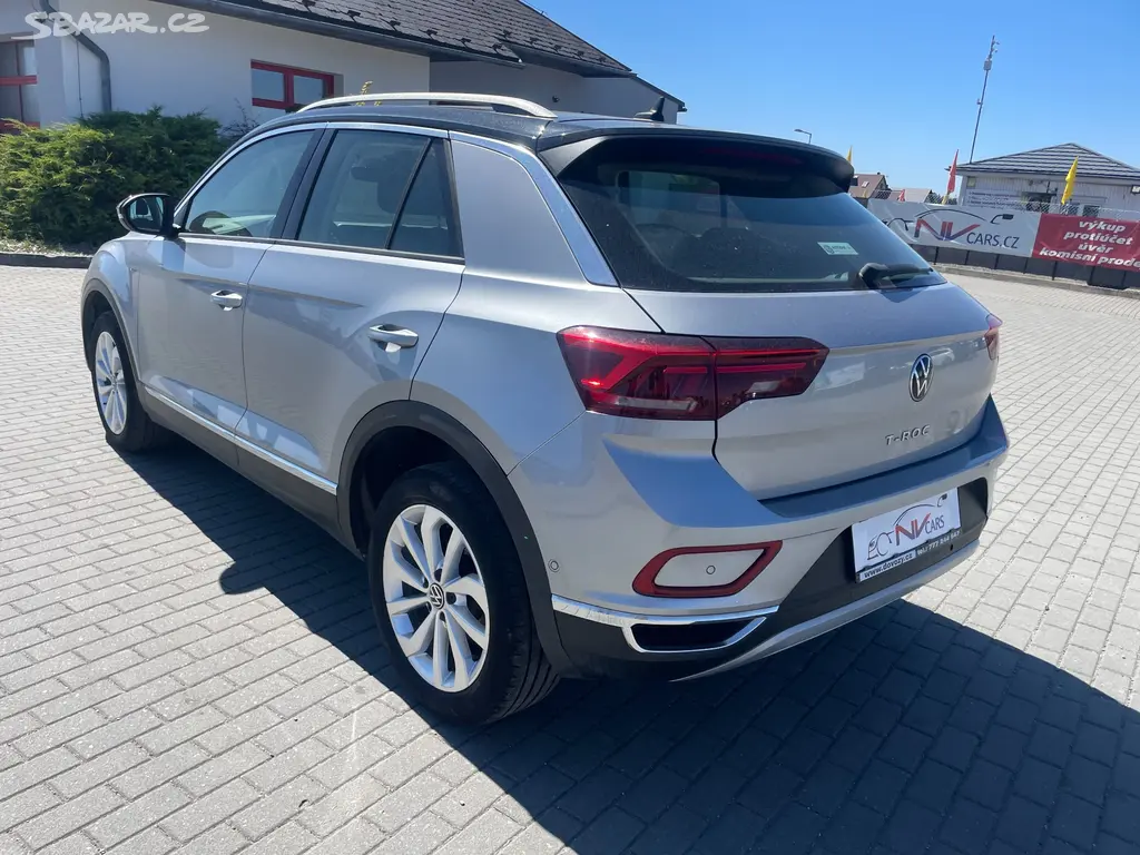 VW T-ROC 2,0TDi 110kw DSG R-Line LED Radar 2023 - fotka 3